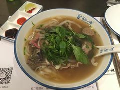 -美奈小馆·越南料理(中航城君尚购物中心店)