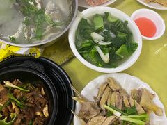 -霞海鸭仔饭店(海滨大道北店)