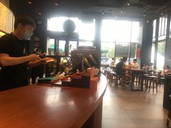 -星巴克(西安曲江银泰店)