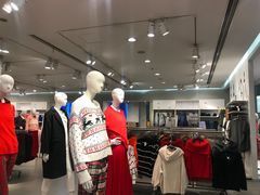 -H&M(鹏欣水游城店)