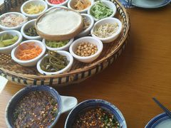 -包整·丝娃娃(一览甲秀楼风景店)