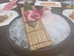 -鲜入唯煮·港式海鲜牛肉火锅(金宝街店)
