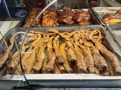 -老鼎万春卤菜(五代传承创始老店)