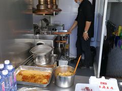 自助取餐区-老绍兴三味臭豆腐(奥林匹克购物广场店)
