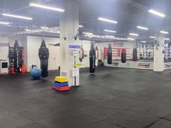 -FIGHTMAN格斗俱乐部(长宁临空店)