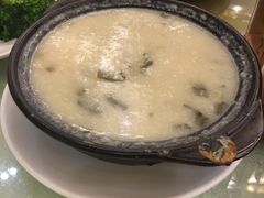 皮蛋瘦肉粥-海皇食府(水都假日酒店店)