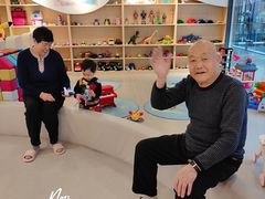 -Ours树朵家亲子餐厅(远策中心店)