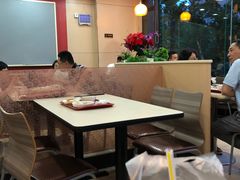 -来必堡(娄山关路店)
