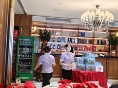 -鹏城人家海鲜酒家·23年老字号(较场尾店)
