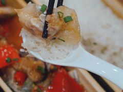 -胡须哥网红竹筒菜