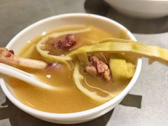 -佬太公海鸭·海鲜大排档(上海总店)