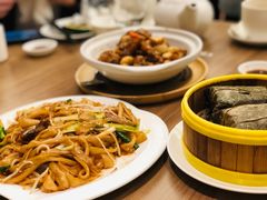 干炒牛河-创元千禧大酒店 · 香港轩