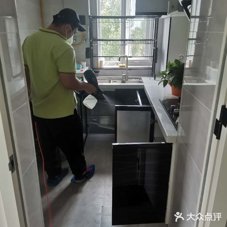 人造板材，涂料油漆，墙纸