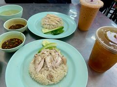 龙眼茶-红大哥水门鸡饭(總店)