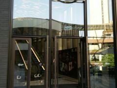 -英皇UA电影城(瑞虹天地月亮湾)