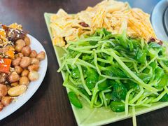 -金卯白肉罩火烧