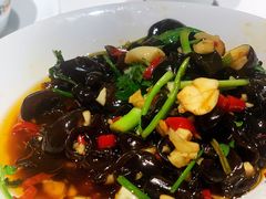口味木耳-饭橘汉江码头·乡野土菜馆(静安路店)