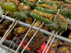 -老广烧烤(骆驼山康馨园店)