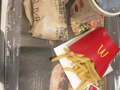 -麦当劳(杭州萧山文源店)