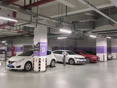 -经纬汇-停车场