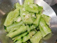 凉拌黄瓜-老虎滩大连海鲜烧烤(建邺云锦路总店)