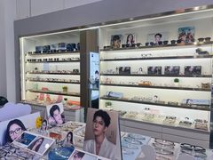 -视野联行眼镜·蔡司·控优点授权(长白万象汇店)