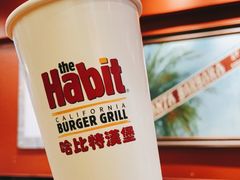 -The Habit Burger Grill 哈比特汉堡(爱琴海店)