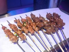 燥次筋神牛肉串-燥次·烧烤酒场(万象城店)