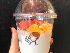 莓莓橙橙酸奶杯-喜茶(深圳福田星河COCO Park店)