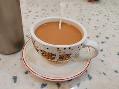热奶茶-樂麗餐室 · 本地茶餐廳(扬名广场店)