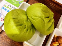 青麦荠菜包-春风松月楼(七宝万科店)