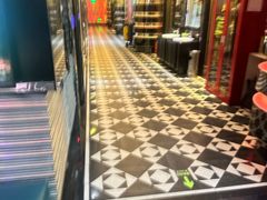 -GAGA主题量贩式KTV平价店(工大店)