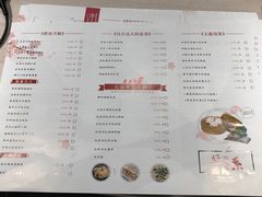 -钟书阁(群光广场店)