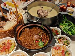 -煲王粤菜餐厅(中侨中心店)