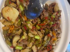 -严记小天府酸菜鱼(西四路店)