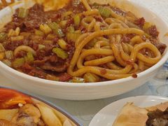 -汗腾格里·风味餐厅(新疆驻京办店)