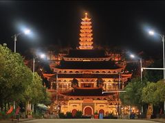 -梅州天地人花园酒店(梅县人民广场店)