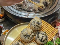 -围炉肉舍•炭烤活鳗•丹东海鲜烤肉(步行街店)