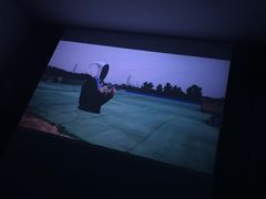 -胶囊画廊
