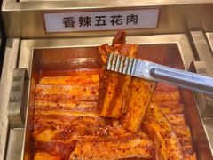 -金滏山·烤肉海鲜火锅自助(襄阳万达店)