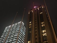 -上海宝华万豪酒店