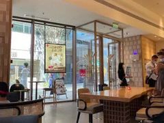 大堂-Tims天好咖啡·贝果(雁展路万象天地店)