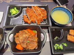 君悦排骨饭-馔豚·台北菜专门店(深圳湾万象城店)