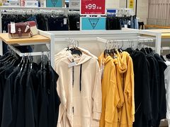 -BIGOFFS 超级折扣(仁恒伊势丹店)