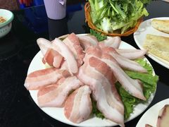 五花肉-藏味八珍特色火锅
