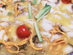 -山城外·非遗酸菜鱼(财富中心店)