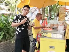-詹爷爷乌节路街头冰淇淋