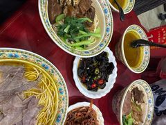 -金杨拉面王小吃面馆·牛三宝面·红烧牛肉粉