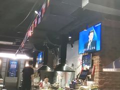 -马路牙子地桌烤肉(工体店)