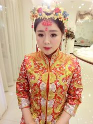 点击看大图 -艾米丽婚纱礼服